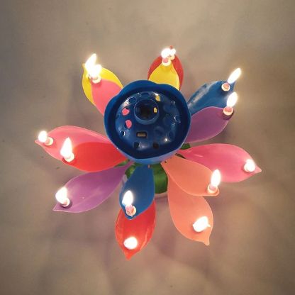 4+4 GRATIS | LumoBloom™ | Die magische Geburtstagskerze mit Musik