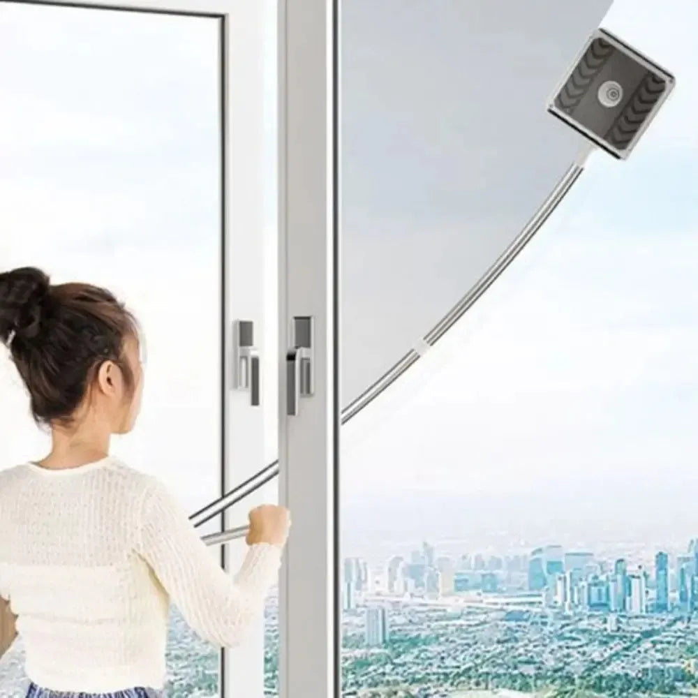 GlassBoom | Glaswischer für die Reinigung von Scheiben an schwer zugänglichen Stellen