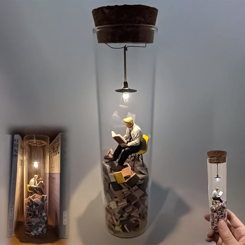 StorySphere | Glas-Miniatur-Diorama für Bücherliebhaber