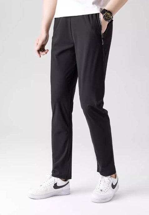 FlexiSilk™ | Superelastische Sporthose aus neutralem Ice Silk
