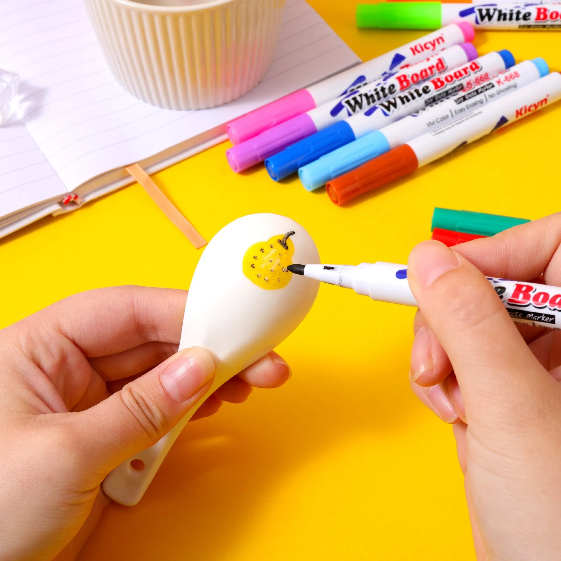Magic Water Markers™ | Kreative Kunstwerke im Wasser