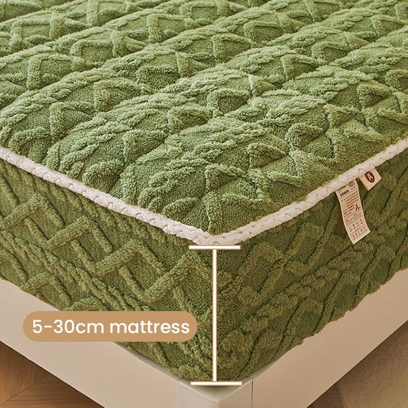 Movina Rostami CozyWrap™ | Dicke warme Spannbettauflage – Movina Deutschland