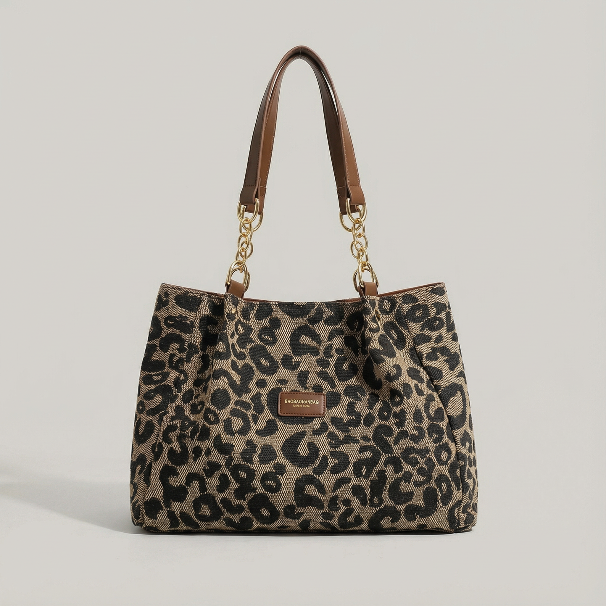 Movina Rostami WildElegance™ | Leotard-Print Tote-Bag mit Goldketten-Detail – Movina ...