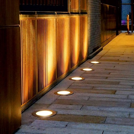 LumiGlow™  | Beleuchten Sie Ihren Garten mit Leichtigkeit