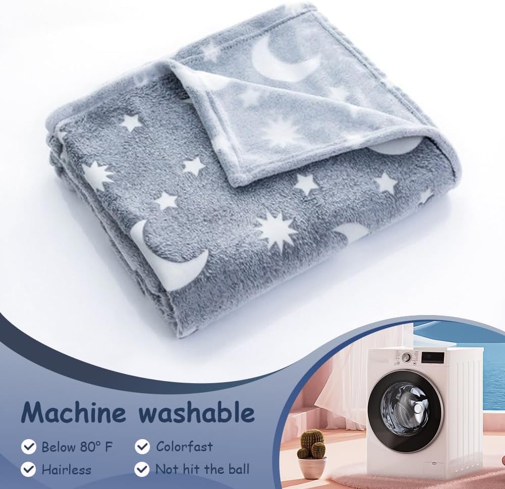 50% RABATT | CosmoBlanket™ | Glow-in-the-Dark Kuscheldecke – Ultraweiche, leuchtende Decke für Kinder | 5h Leuchteffekt & hypoallergenes Flanell