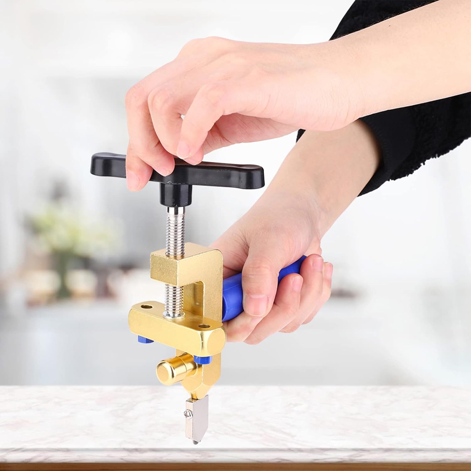 CutCraft™  | Präzises Schneiden für perfekte Heimwerkerprojekte