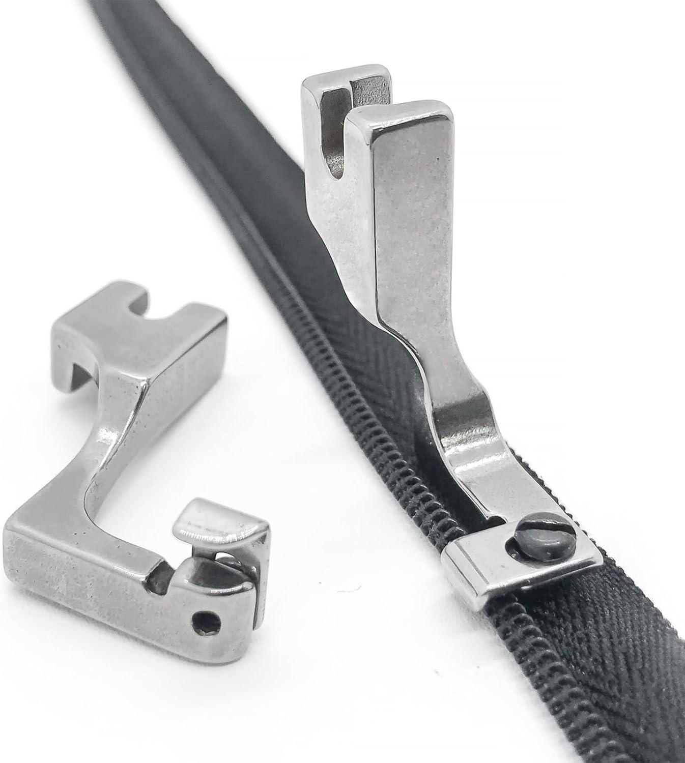 1+1 GRATIS | ZipFlex™ | Verstellbarer Reißverschlussfuß für Nähmaschine