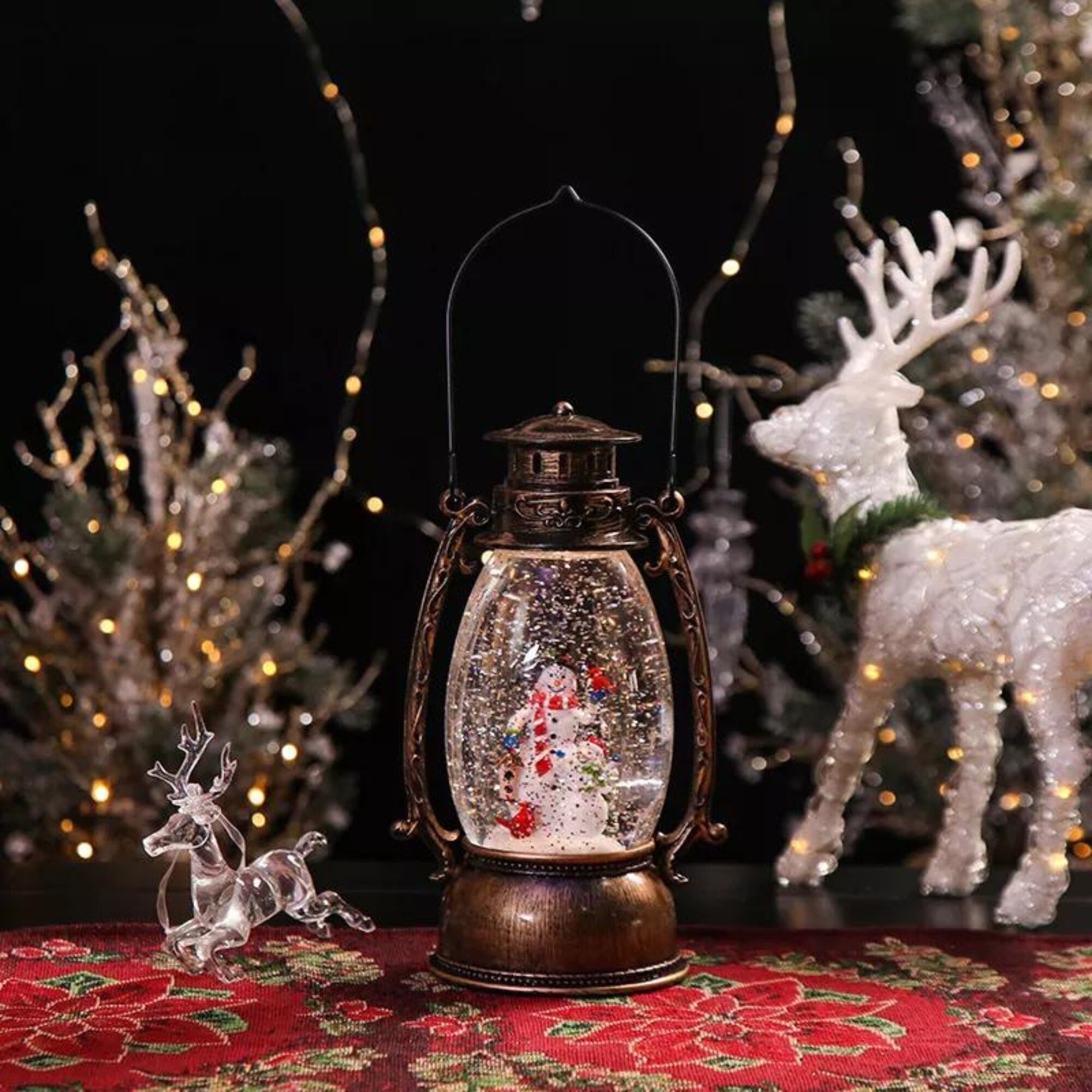 LumiGlobe™ | Magischer Weihnachtsmoment mit Musik, Licht & Schnee