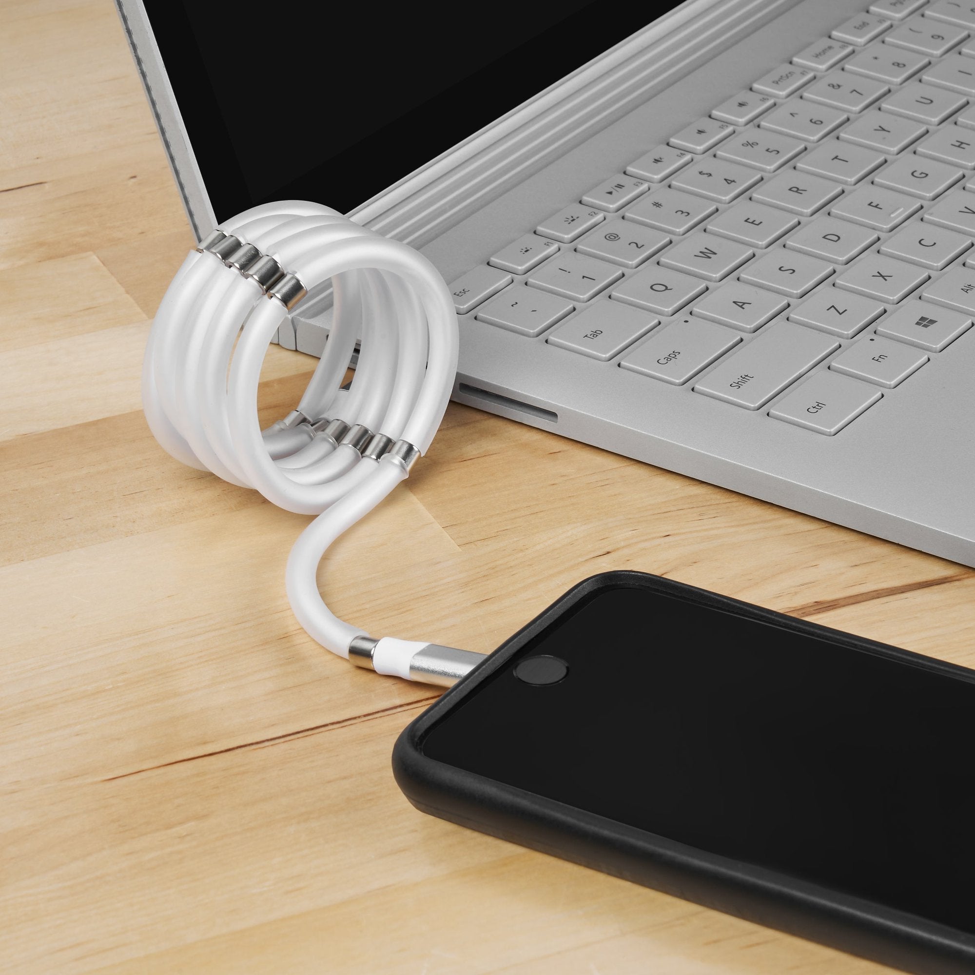 VoltMend™ | Magnetisches Ladekabel – Schneller Anschluss, Ordnung bewahren, jedes Gerät mühelos aufladen