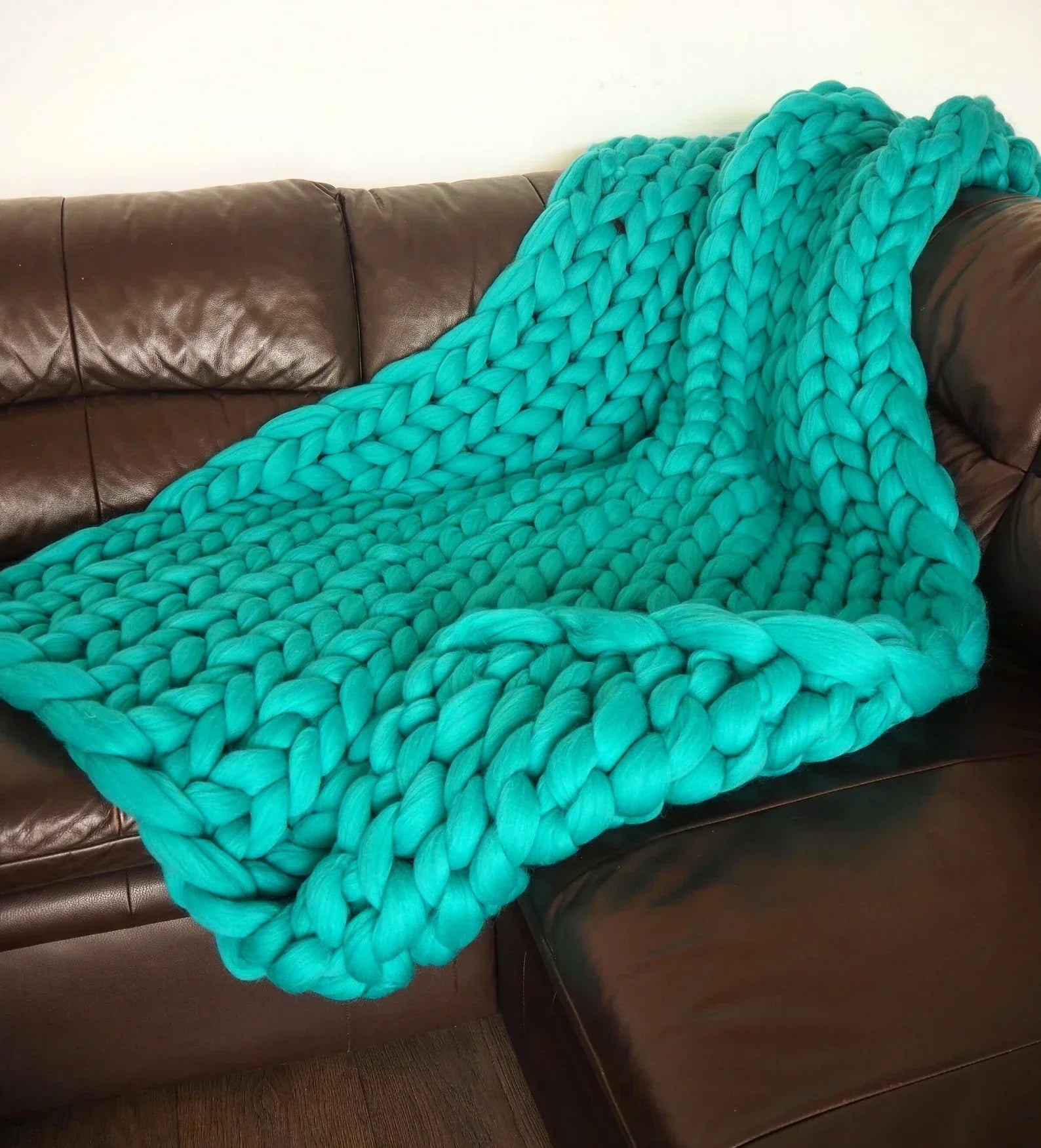 50% RABATT | Strickdecke™ | Die stilvolle, hypoallergene Decke für natürliche Wärme und Eleganz