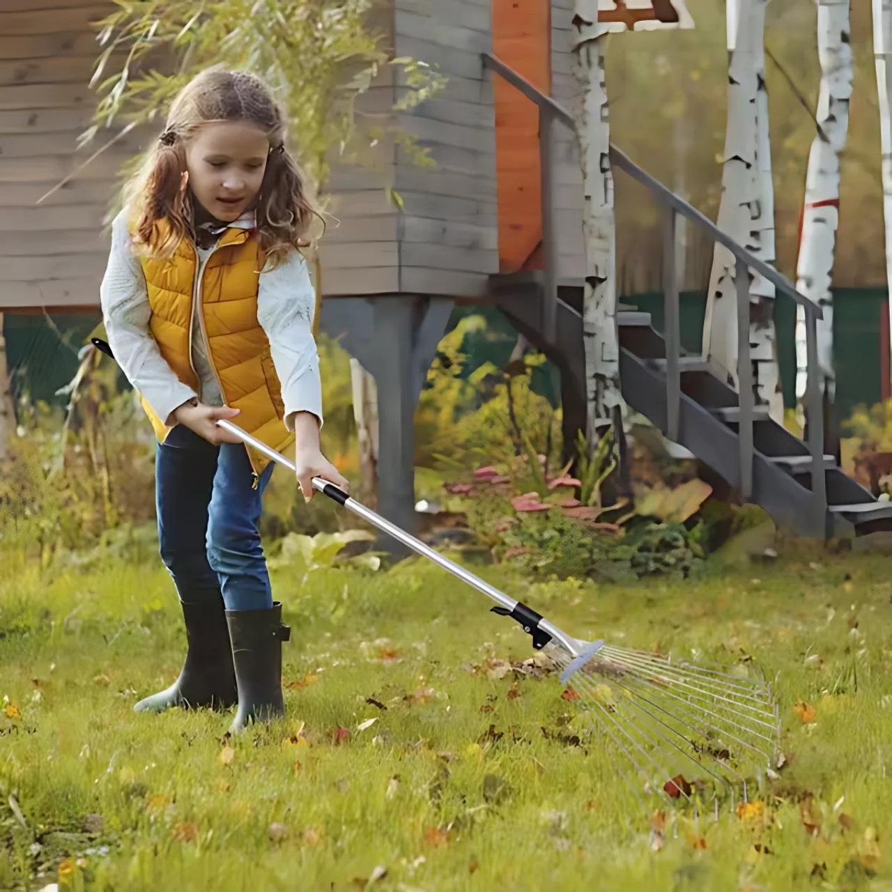 RetractPro™ | Der vielseitige Gartenreche