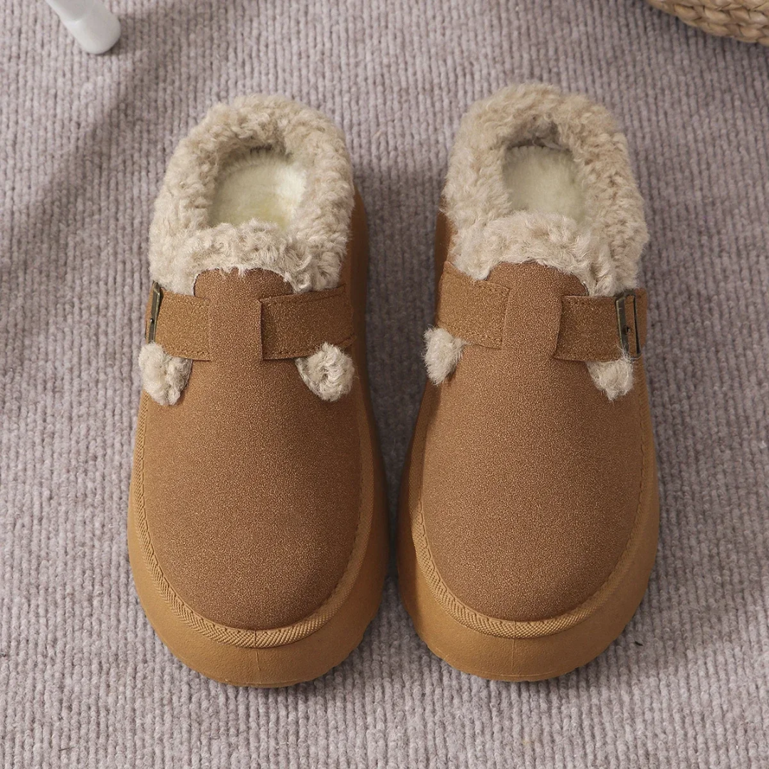 LuxeStep™ | Stilvolle Damen Pantoffeln mit Fell – warm, verstellbar & mit komfortabler Plateausohle