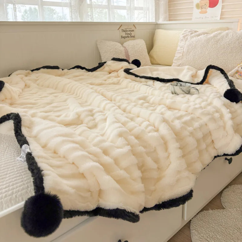 Lapinora™ | Jacquard Dicke & Weiche Winterdecke | Kaninchenfelloptik mit Bommel | Ideal für Sofa, Büro & Schlafzimmer