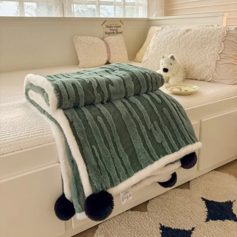 Lapinora™ | Jacquard Dicke & Weiche Winterdecke | Kaninchenfelloptik mit Bommel | Ideal für Sofa, Büro & Schlafzimmer