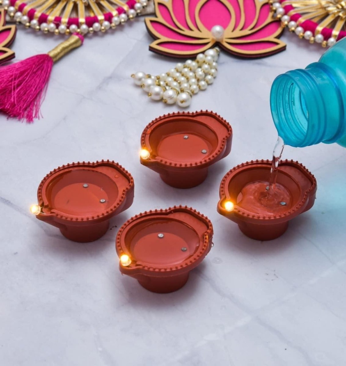 12+12 GRATIS | Flamora™ |  LED-Wasser-Diyas für magische Flammen ohne Feuer & Rauch