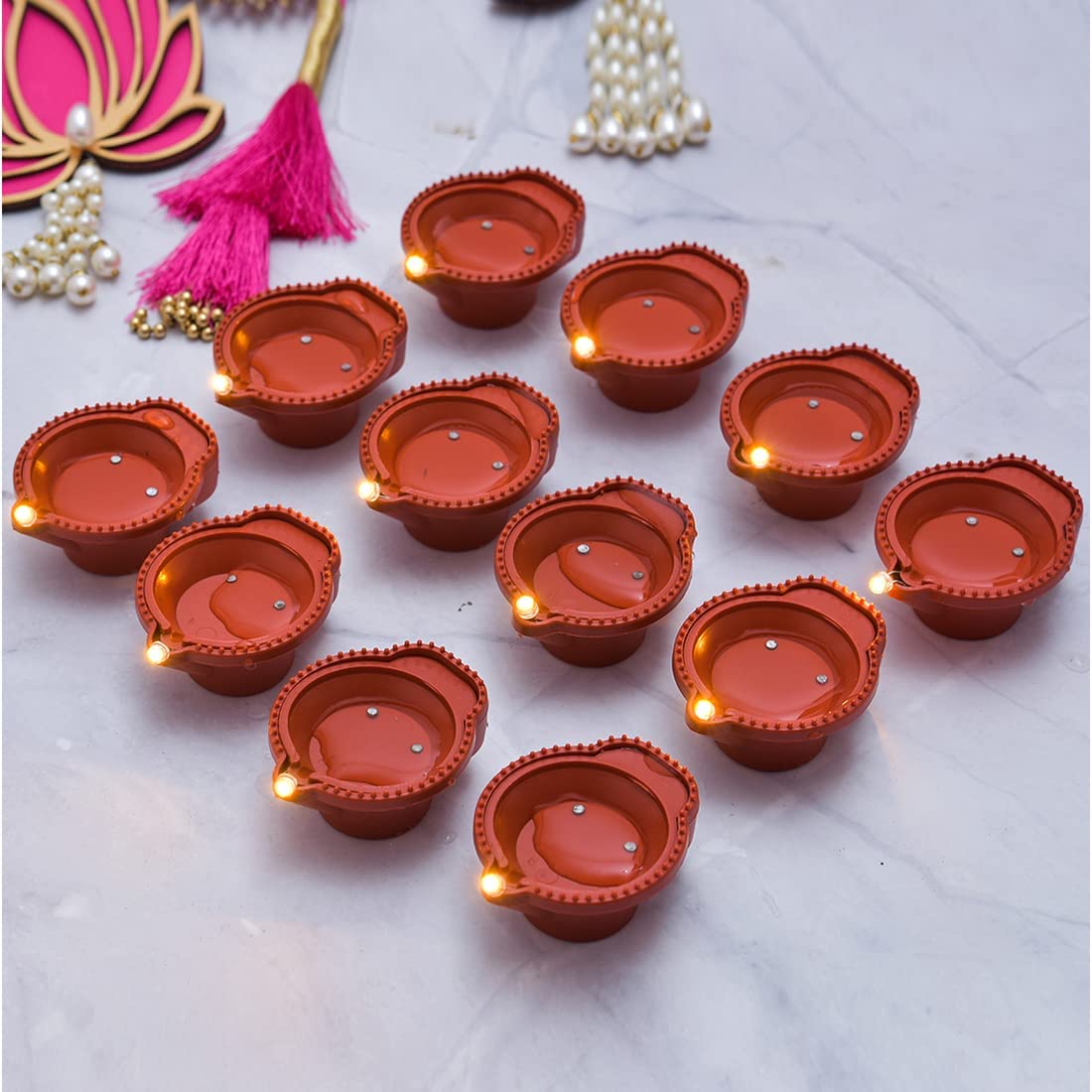 12+12 GRATIS | Flamora™ |  LED-Wasser-Diyas für magische Flammen ohne Feuer & Rauch
