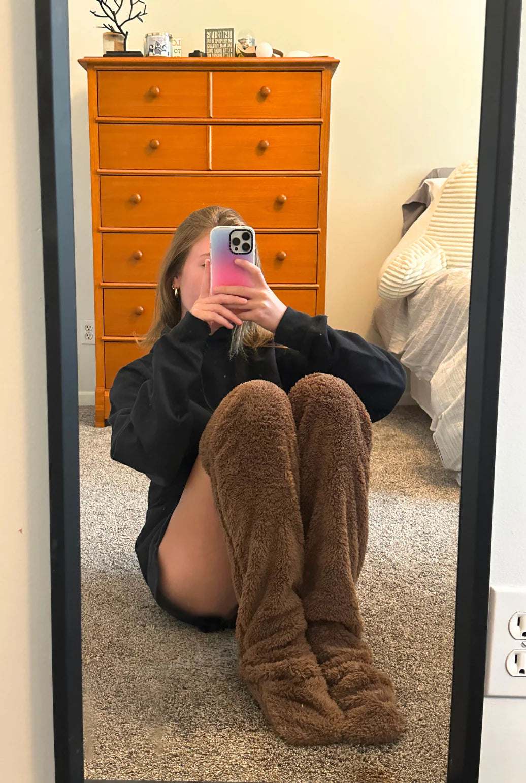 CozyKnee™ | Flauschige Overknee-Wintersocken